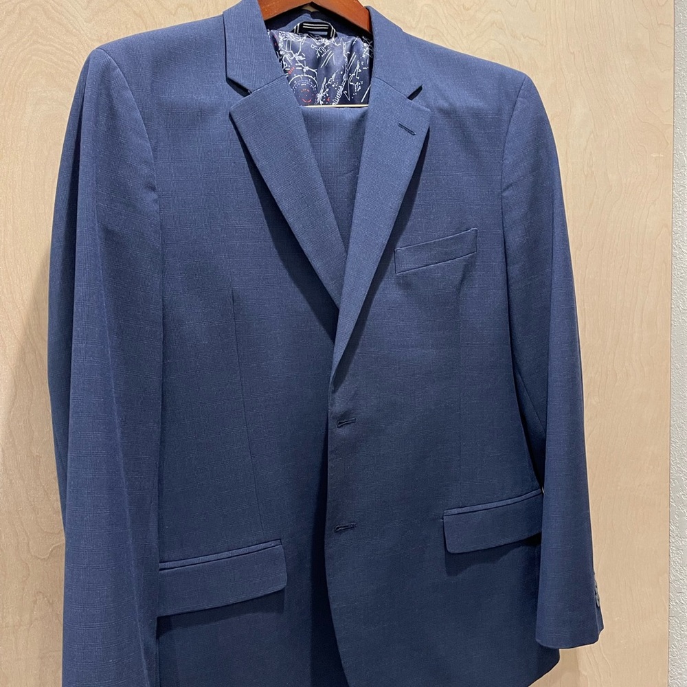 Nautica Suit
